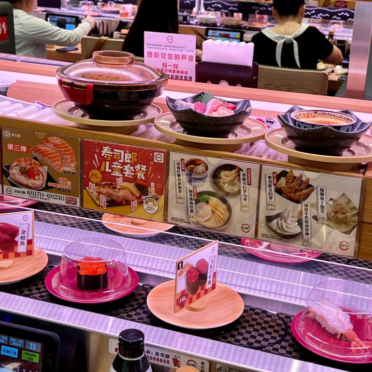HaiSheng Intelligent Technology Leads Innovation in Commercial Sushi Fixed-Point Conveyor Belt Equipment