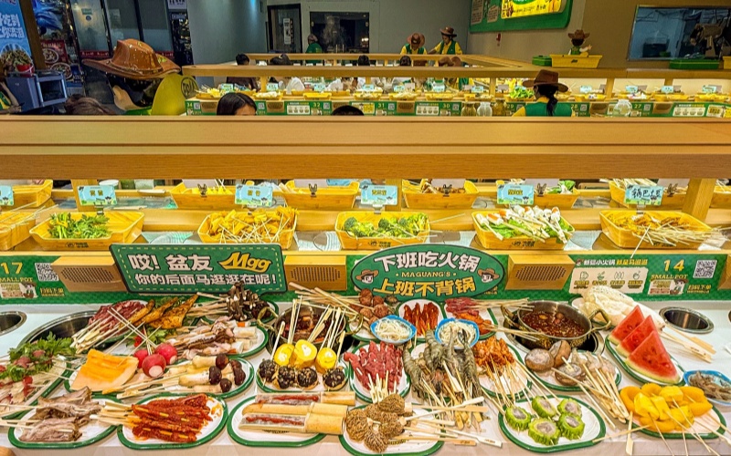 Rotating Hot Pot Equipment Becomes a Core Engine for the New All-You-Can-Eat Hot Pot Trend
